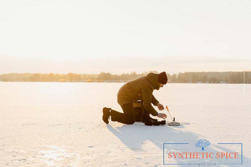 Guide to ice fishing live game